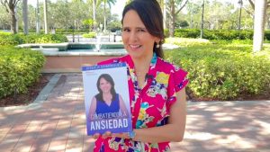 ¡Quiero presentarte mi nuevo libro desde Los Ángeles! 📖 Combatiendo la Ansiedad